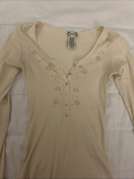 Next Era Tops - Y2K beaded Henley